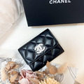CHANEL 新款鑽釦雙層卡包