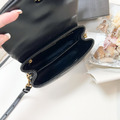 YSL LOULOU 小方胖 黑金_3