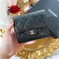 CHANEL CF三折短夾 側邊拉鍊_1