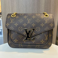 LV passy 郵差包
