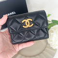 [二手] CHANEL 三折小羊皮卡包_1