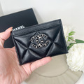 [二手] CHANEL 19黑銀卡包_1