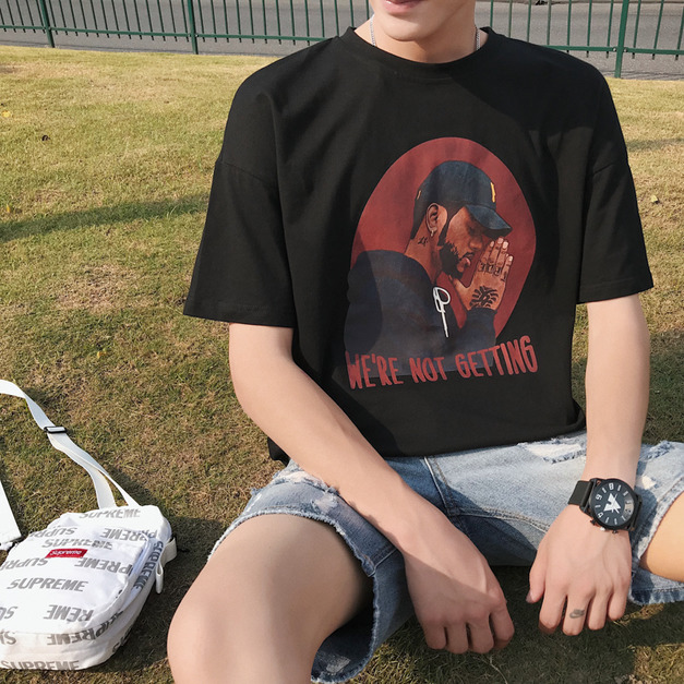 休閒圓領短袖特色圖樣Tee