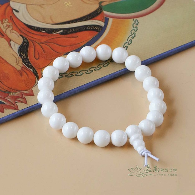 硨磲手珠(8mm) 天然白色佛珠｜潔白守護 淨心平安