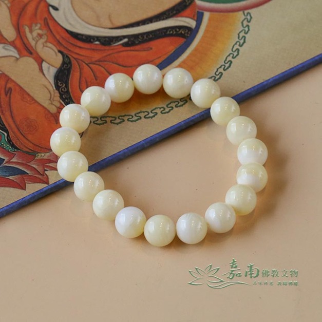 金絲硨磲手珠10mm) 天然佛教七寶 護身淨心之選