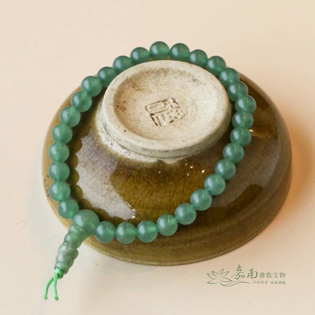 東陵玉手珠（6mm）-天然玉石・翠綠通透・安定心神