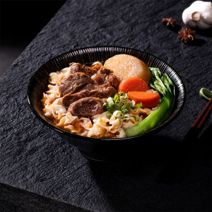 5.【冠軍牛肉麵系列／6盒組】紅燒2盒、清燉2盒、番茄2盒