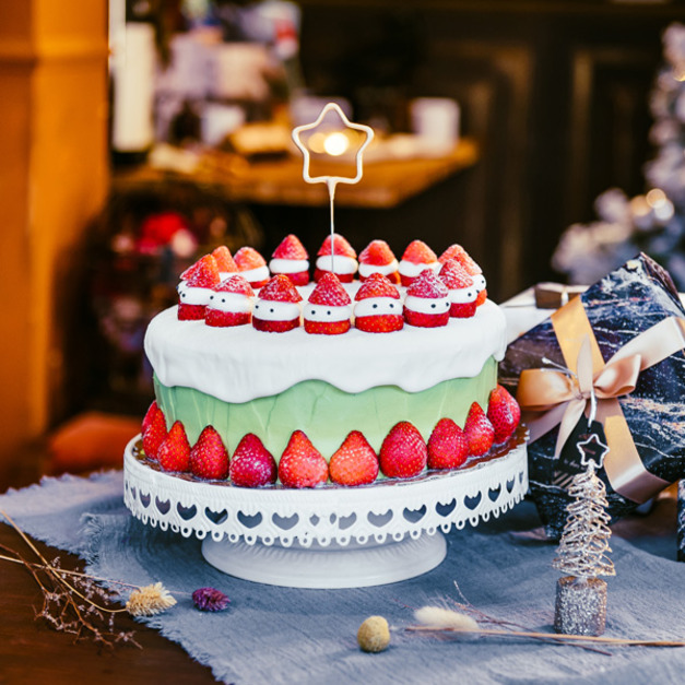 聖誕雪人圍爐蛋糕（12/10-01/01提供）