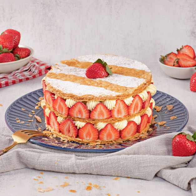 法式草莓千層酥 (12/10後提供)