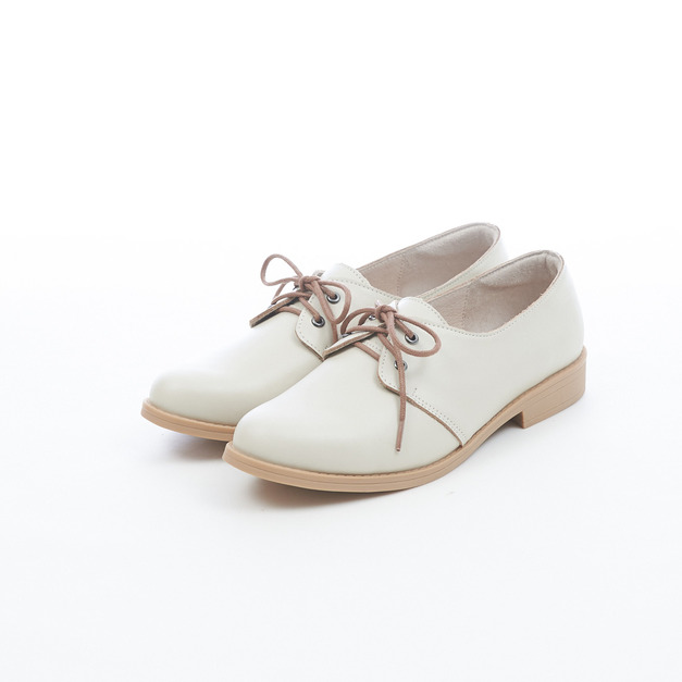 【英倫優雅風】優雅德比鞋。象牙白