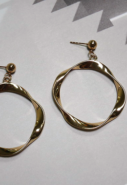 浮華曲線圓圈耳環 Curve Circle Earrings