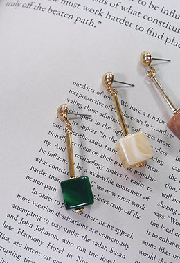 復古方糖耳環 Vintage Earrings