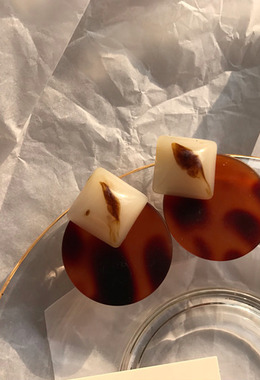 玳瑁幾何拼接耳環 Hawksbill Earrings