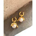 金屬珍珠天秤耳環 Pearl Libra Earrings_2