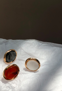 金框石紋圓圈耳環 Gold Framed Circle Earrings