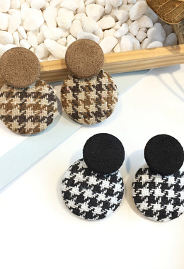 毛呢千鳥格耳環 Houndstooth Earrings