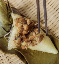 【食在很慢｜綠島魚粽｜1～4 包】黑潮正鰹與黃鰭鮪魚，綠島媽媽海陸雙饗月桃魚粽｜綠島美食（預購）