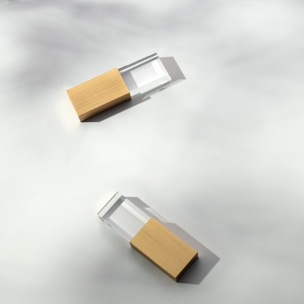 Empty Memory USB sticks . 極簡隨身碟 . 透明款-玫瑰金色