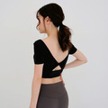 後扭結露背胸墊瑜珈服(兩色)(SML) 20010270