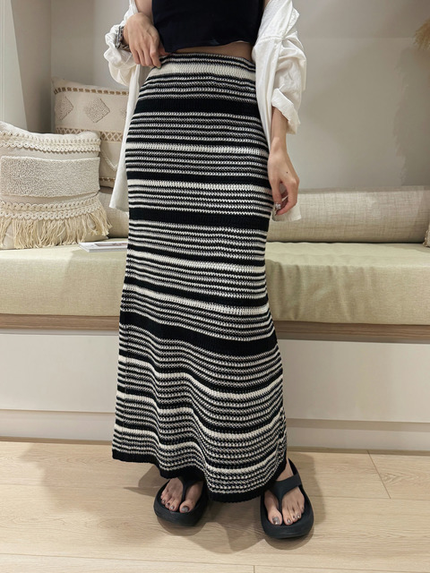 法式鬆弛條紋針織長裙(S-2XL) 20020249