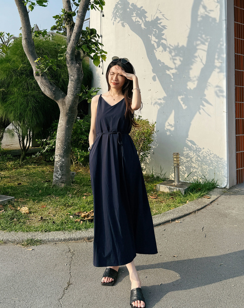 日常靛藍微風綁帶長洋裝 20030243