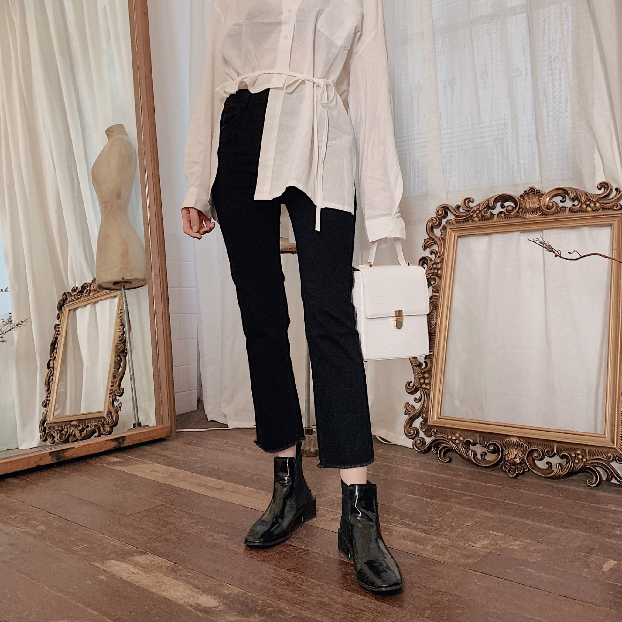【白八分27,30,31,九分28/黑八分29現貨】超彈性顯瘦直筒褲 (2colors)19SS0151