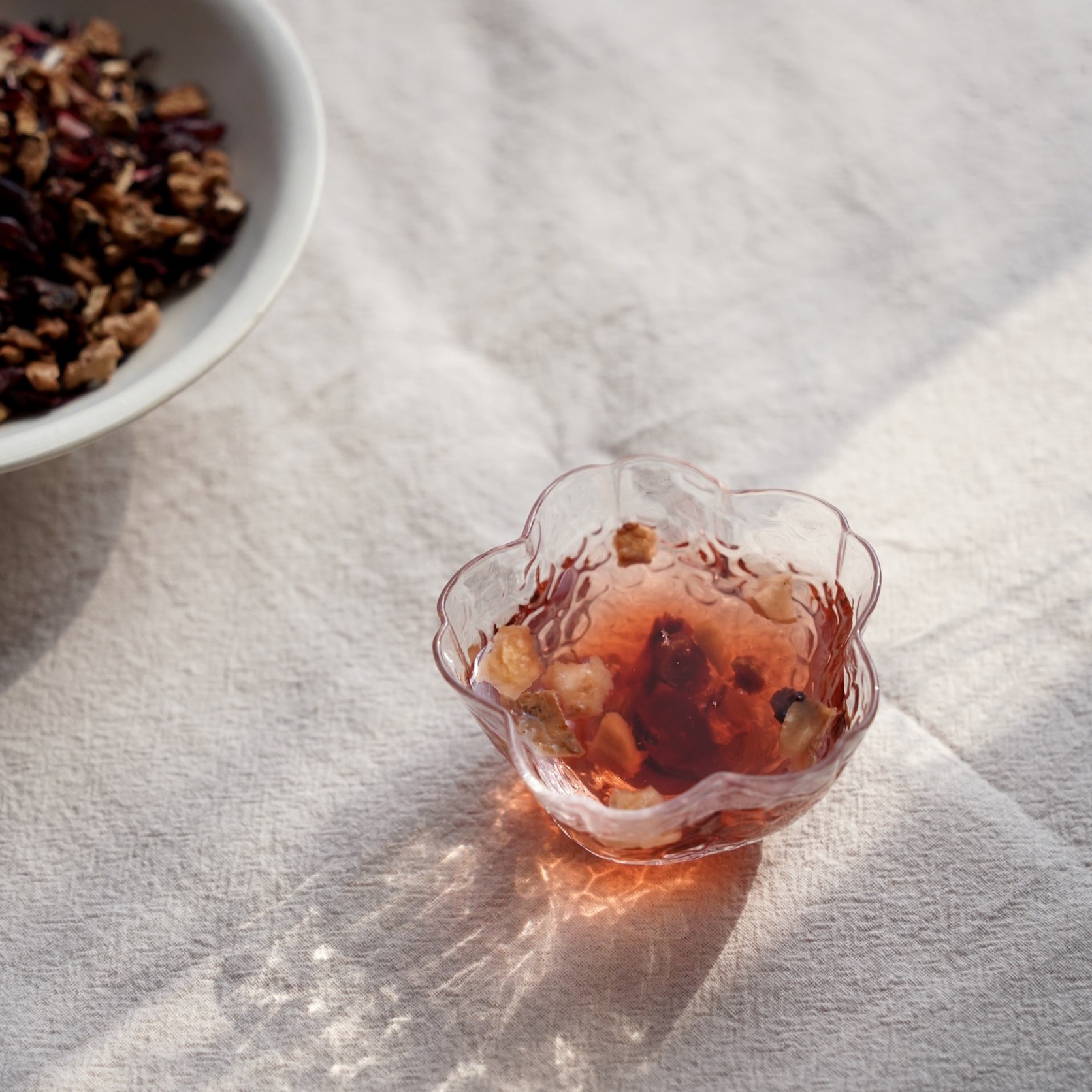 花果茶功效有哪些？無咖啡因、維他命C豐富，5大好處一次看