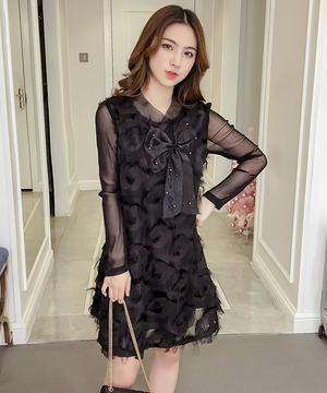 甜美蝴蝶結羽毛流蘇網紗連身裙