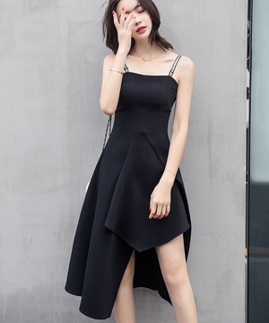 性感甜美吊帶裹胸顯瘦抓皺不規則下擺連身裙