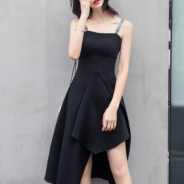 性感甜美吊帶裹胸顯瘦抓皺不規則下擺連身裙