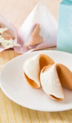 新娘嫁衣幸運餅乾