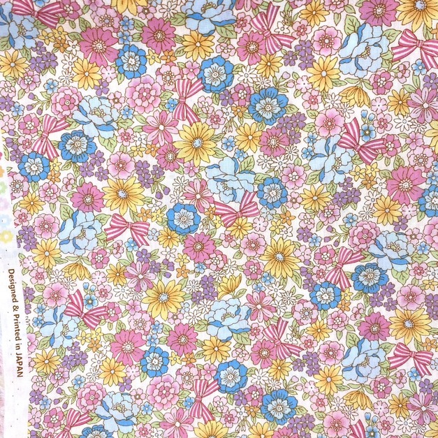 蝴蝶結與花-(學步鞋+領巾+手帕夾+奶嘴夾+手帕)