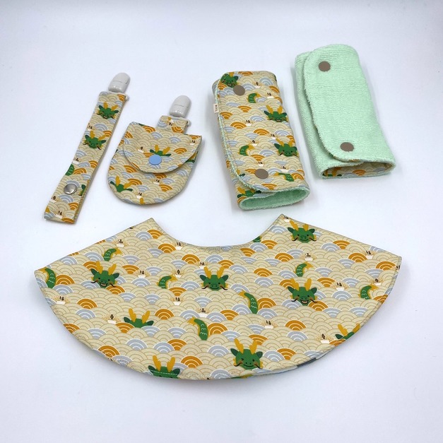 圍兜+夾袋+揹巾