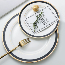 黑色金邊餐碗盤