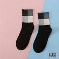 【S030】日系四宮格彩色方塊情侶中筒襪(5色)_7