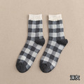 【S025】日系文青風復古大方格中筒襪(7色)_8