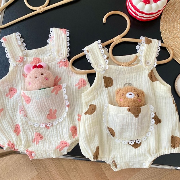 【BA283】韓版小熊兔兔無袖吊帶包屁衣(送玩偶)(2色)