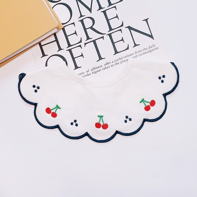 【BW086】韓版刺繡水果波浪圓領口水巾圍兜(紅櫻桃)
