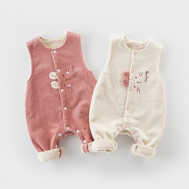 【BR008】立體兔兔燈籠芯吊帶褲(2色)