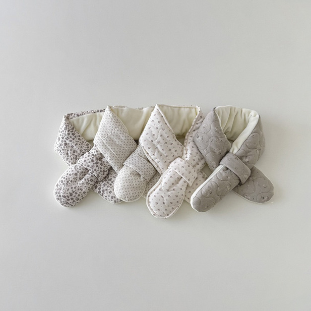 【SC022】兒童｜韓版碎花鋪棉交叉保暖圍巾(4色)