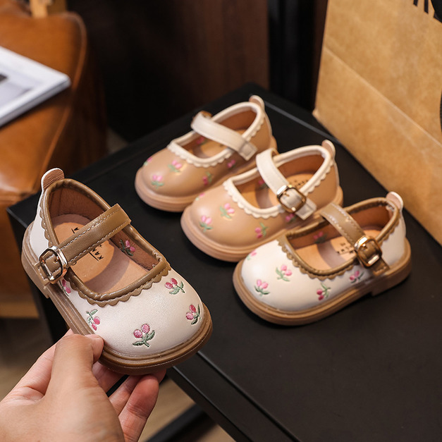 【SH029】法式刺繡櫻桃公主鞋(2色)