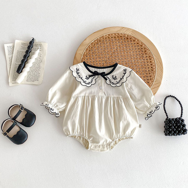 【BA901】法式繡花翻領長袖包屁衣(1色)