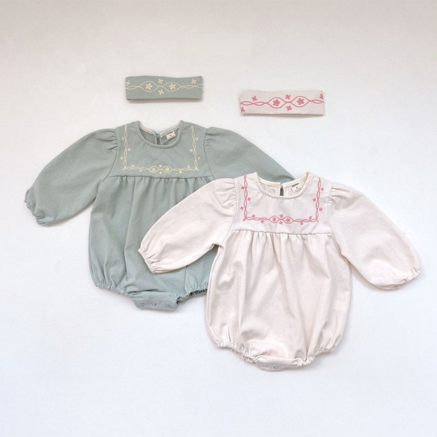 【BA914】日系細緻刺繡長袖包屁衣(附頭帶)(2色)