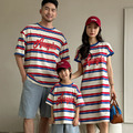 【F187】日系字母紅藍條紋全家福親子短袖上衣洋裝(1色)_1