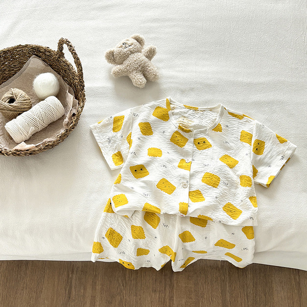 【HB049】夏日美味餅乾薄款開扣成套睡衣(短袖/長褲)(1色)