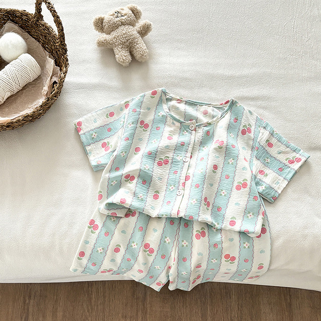 【HB051】夏日藍條小花薄款開扣成套睡衣(短袖/長褲)(1色)