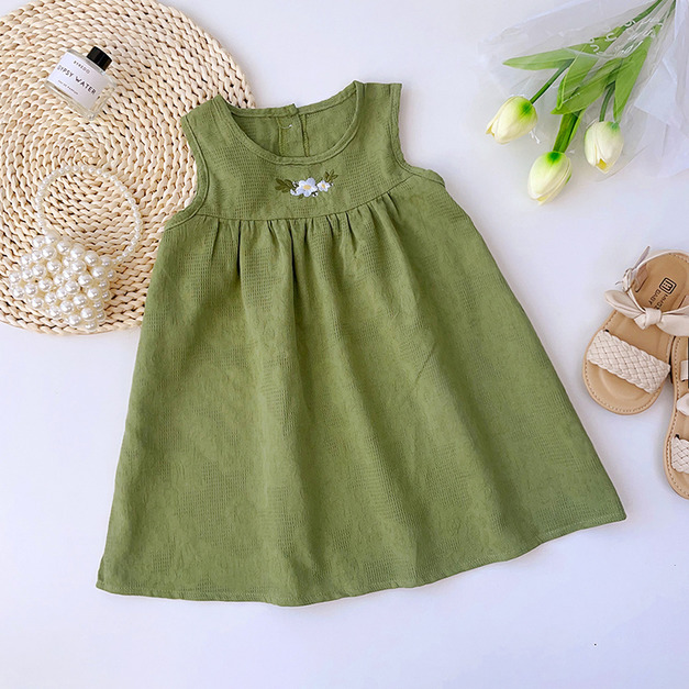 【BG958】日雜森系小花刺繡壓紋背心洋裝(2色)