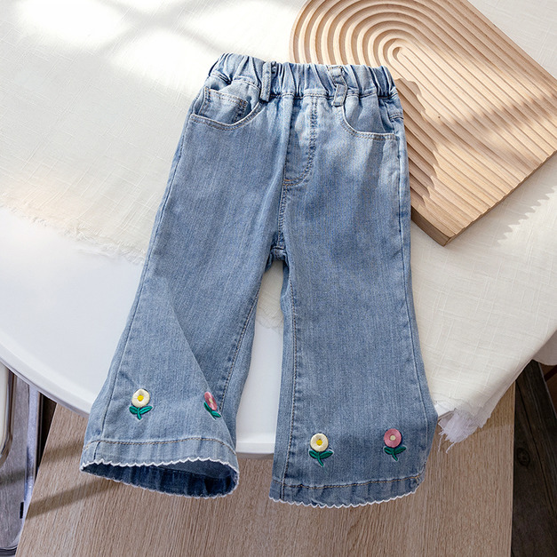 【BT190】日系刺繡小花小喇叭牛仔長褲(1色)