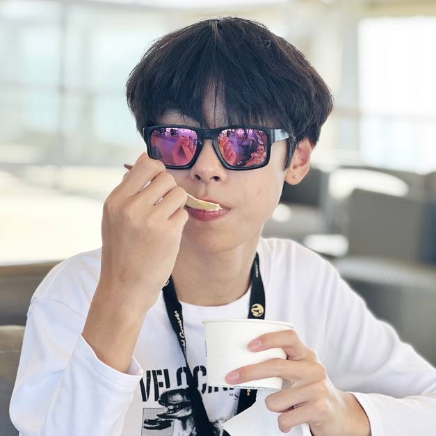 偏光太陽眼鏡｜14Y&uarr;青少年款