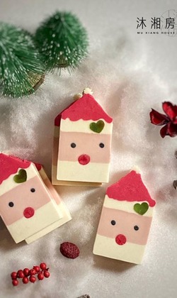 香蜜花園_沐湘房(生活態度)聖誕老公公手工皂禮物*贈送手工蝶古巴特麻布袋*